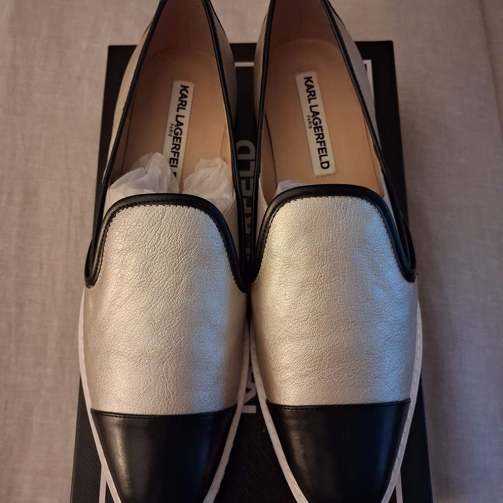 Karl Lagerfeld Paris “Cler” Slip-On Boat Shoes – Champagne Metallic, Size 9.5M